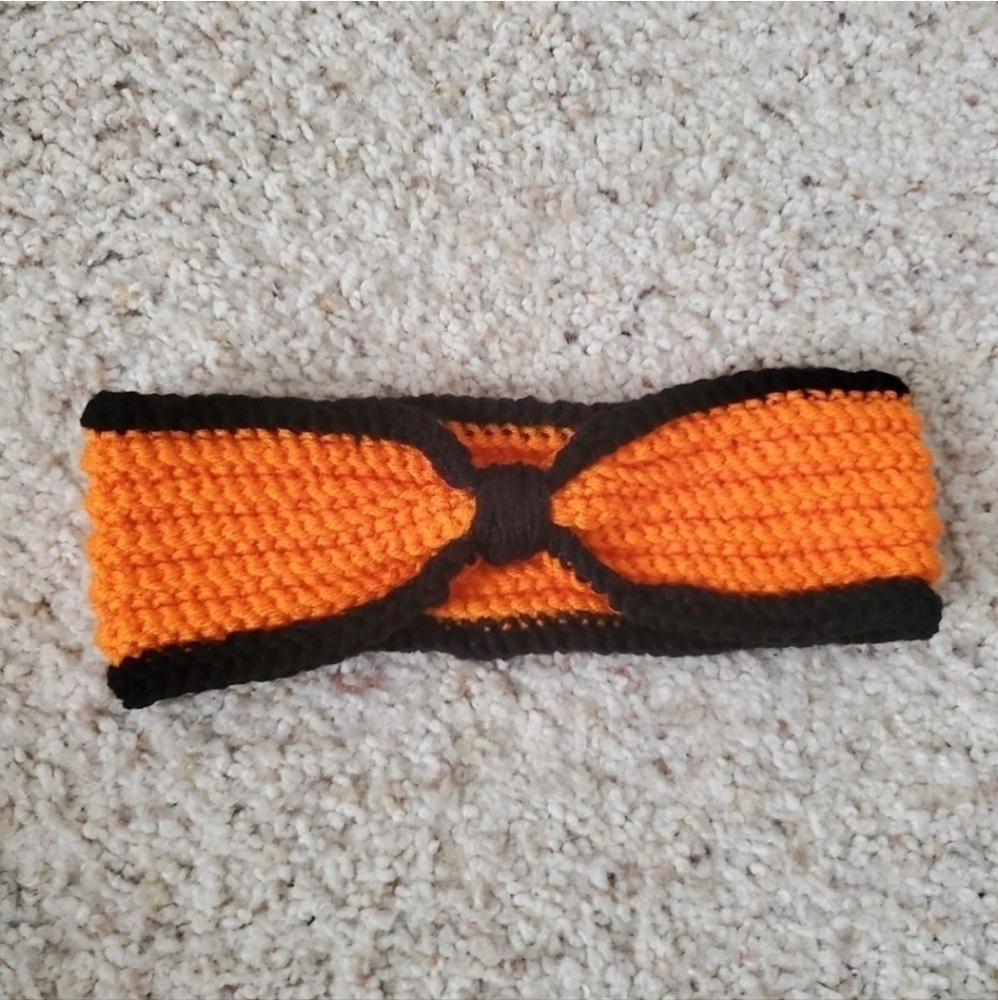 Handmade crochet ear warmer. Hand made, by Me, Crochet ear warmer.